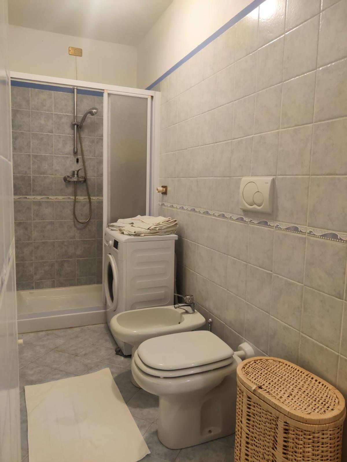 Casa Relax Apartment Bellano Luaran gambar