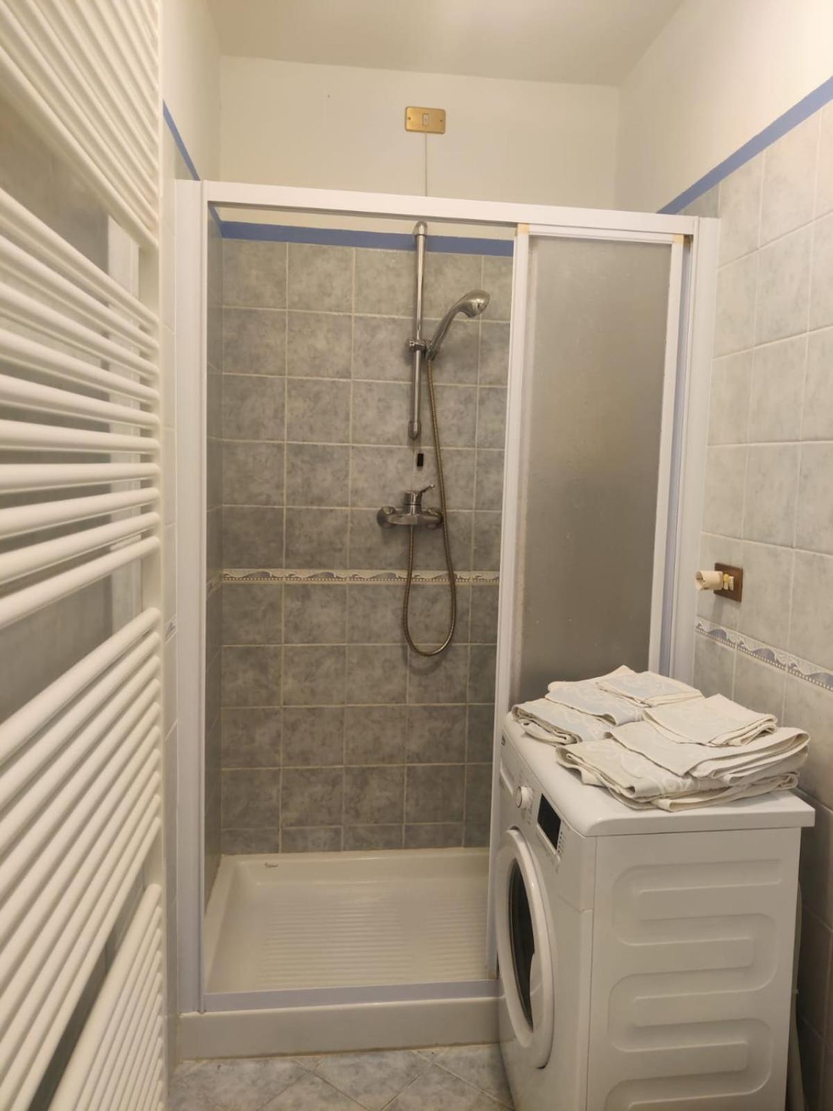 Casa Relax Apartment Bellano Luaran gambar