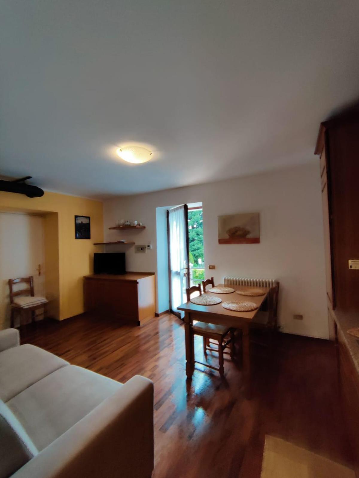 Casa Relax Apartment Bellano Luaran gambar